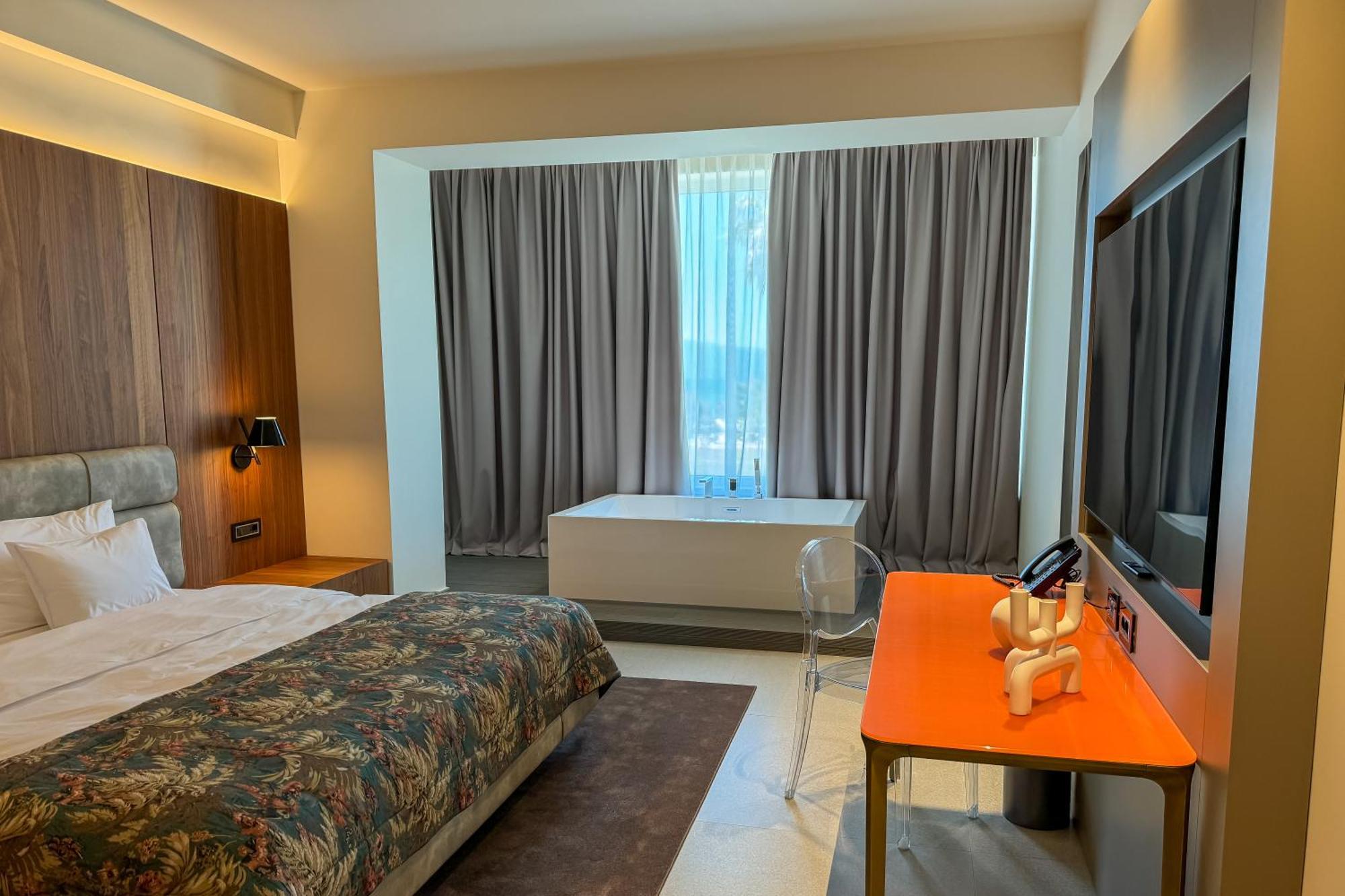 Abi'S Hotel & Spa Vlorë Esterno foto