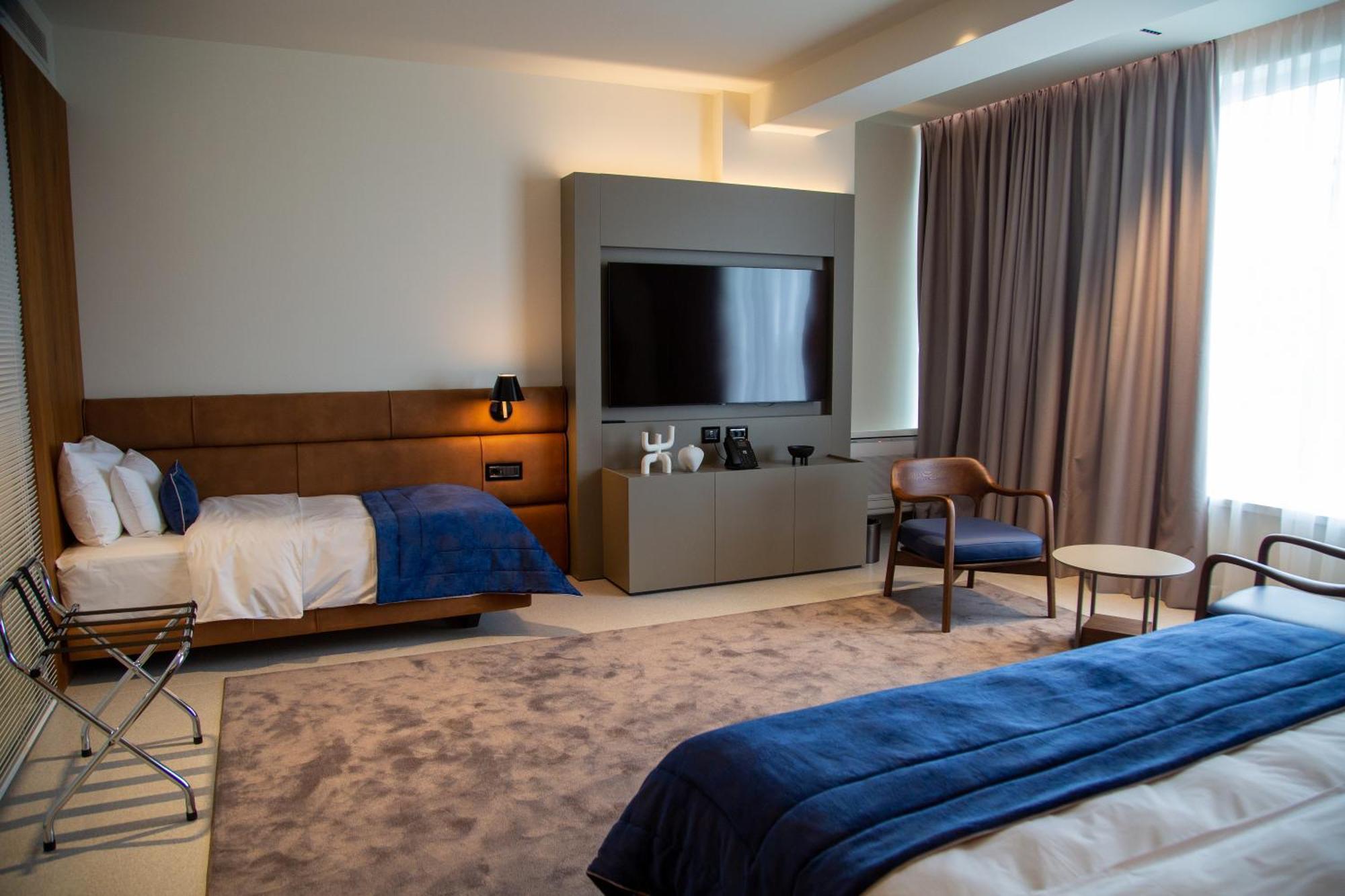 Abi'S Hotel & Spa Vlorë Esterno foto