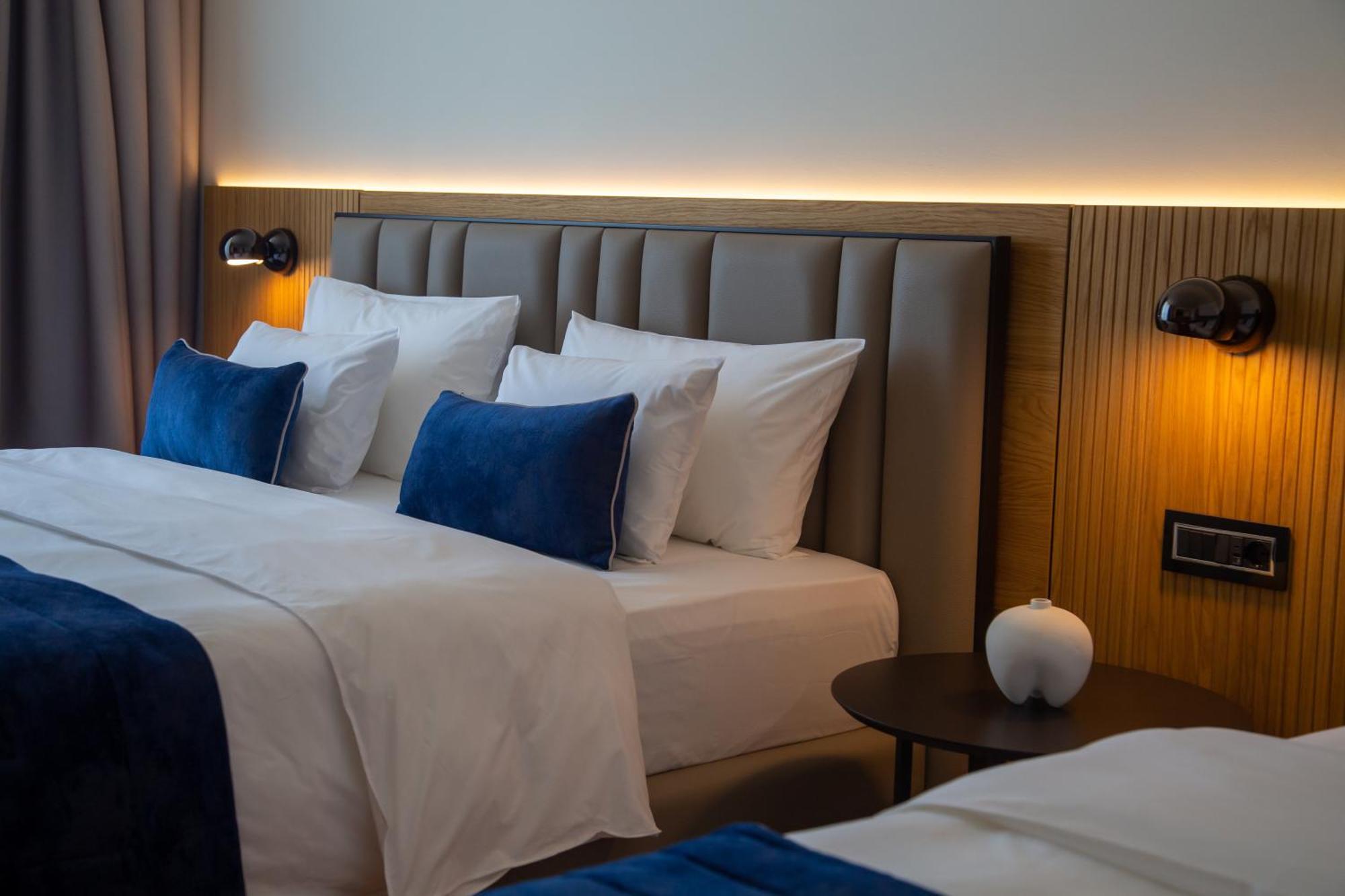 Abi'S Hotel & Spa Vlorë Esterno foto